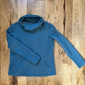 Women's Athena Kuhl Pullover Long Sleeve Size XL